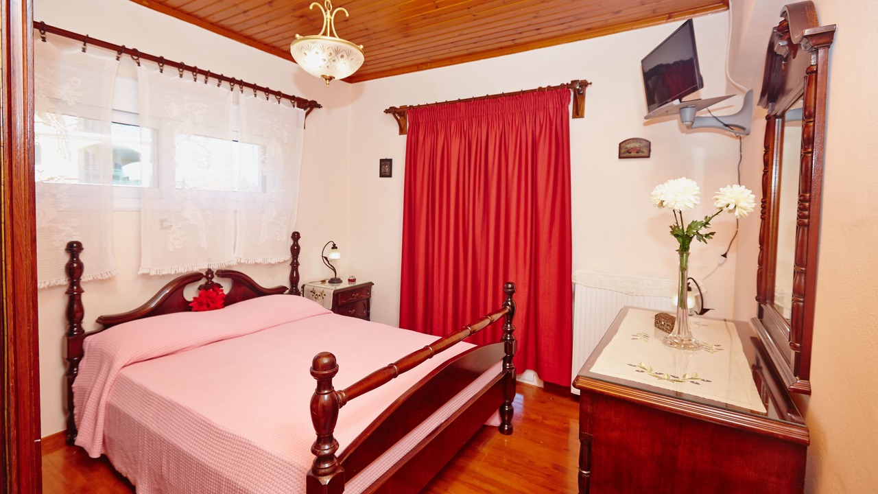 Photo of Bedroom in Agia Marina