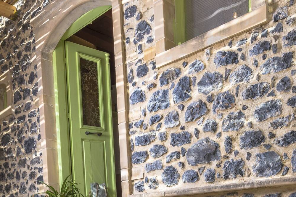 Photo of Patio Balcony in Anatoli