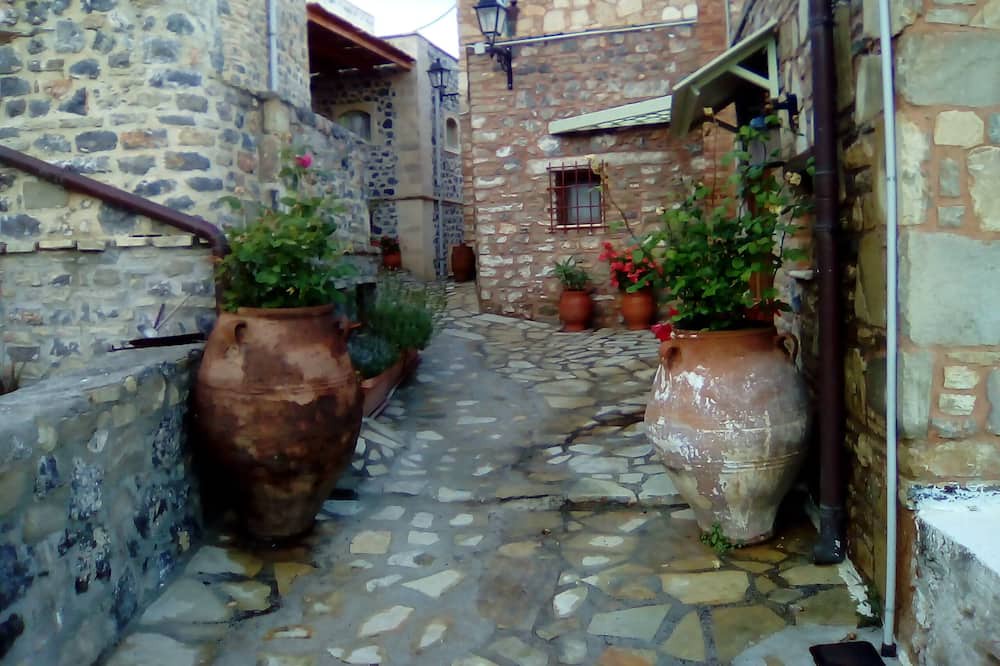 Photo of Others in Anatoli