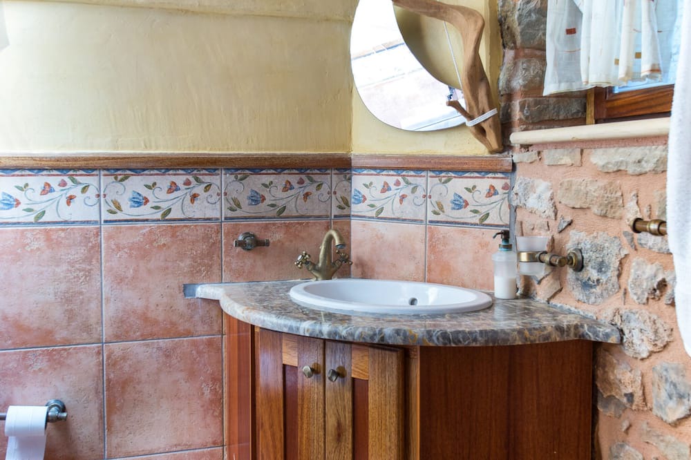 Photo of Bathroom in Anatoli
