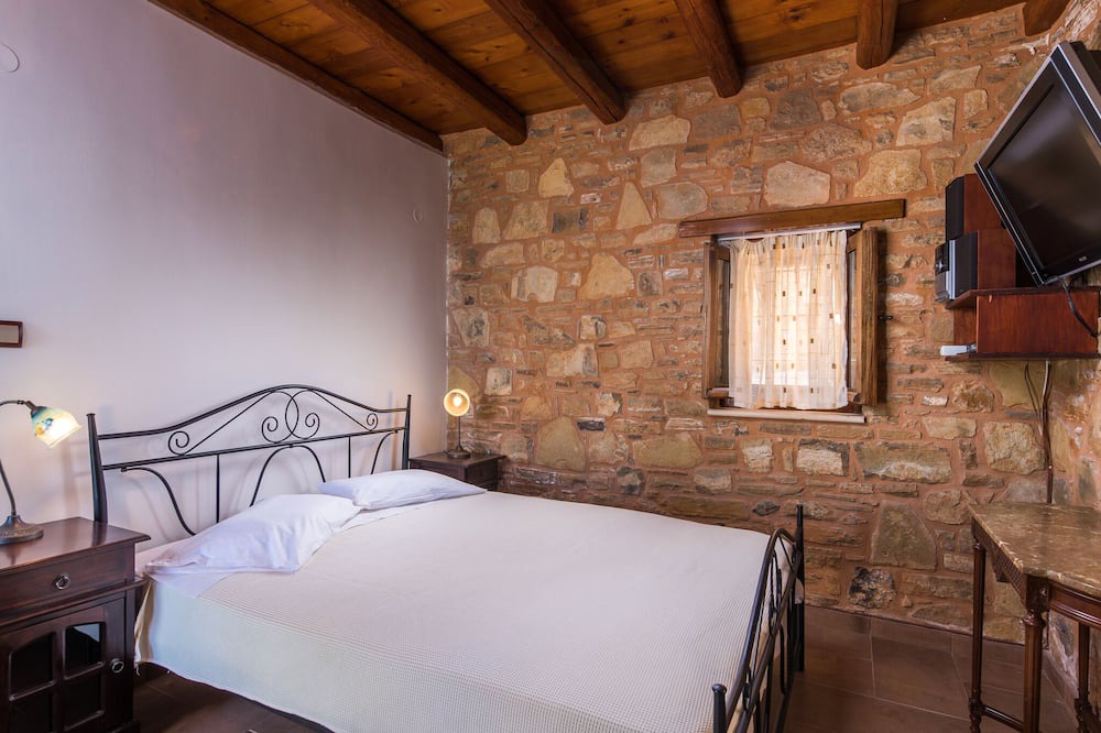 Photo of Bedroom in Anatoli