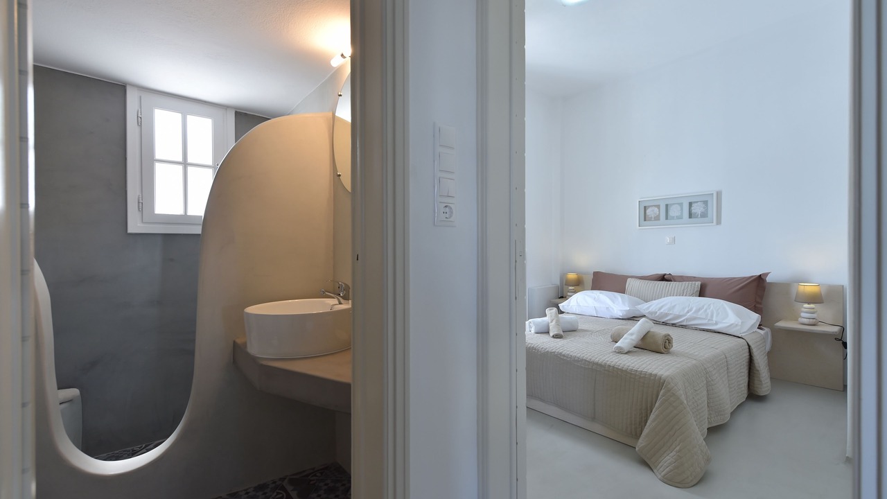 Photo of Bathroom in Paros
