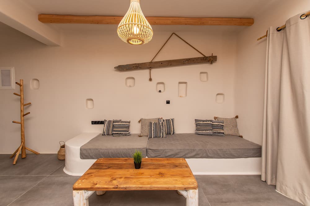 Photo of Livingroom in Maragas