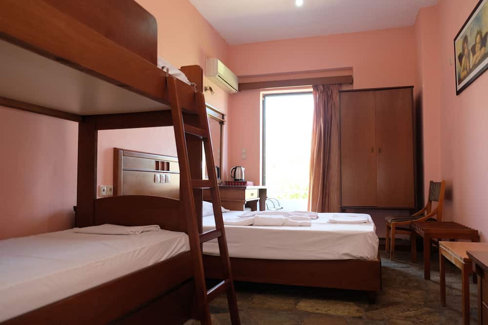 Photo of Bedroom in Rovies