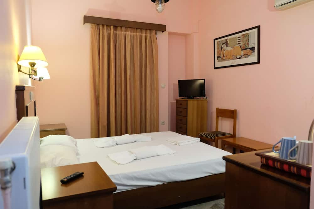 Photo of Bedroom in Rovies