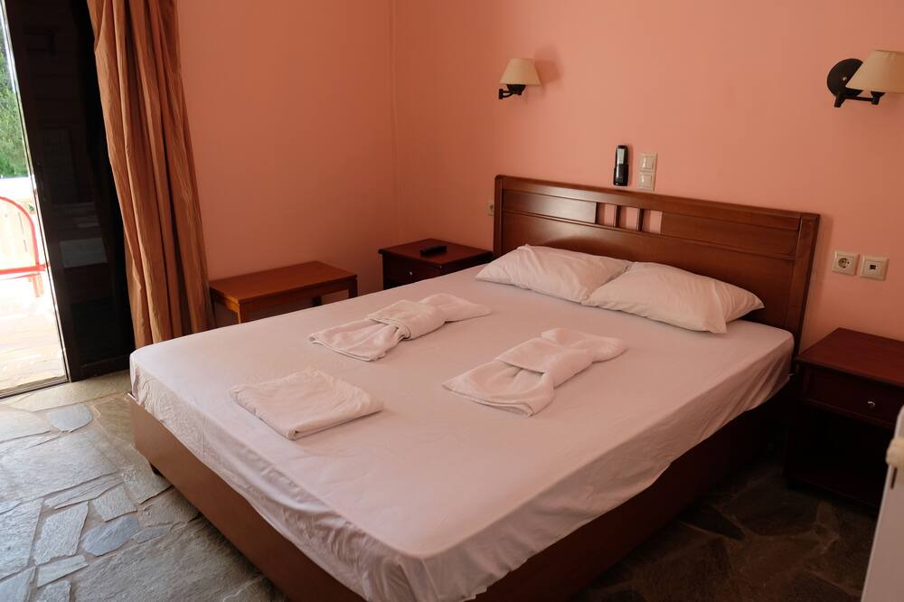 Photo of Bedroom in Rovies