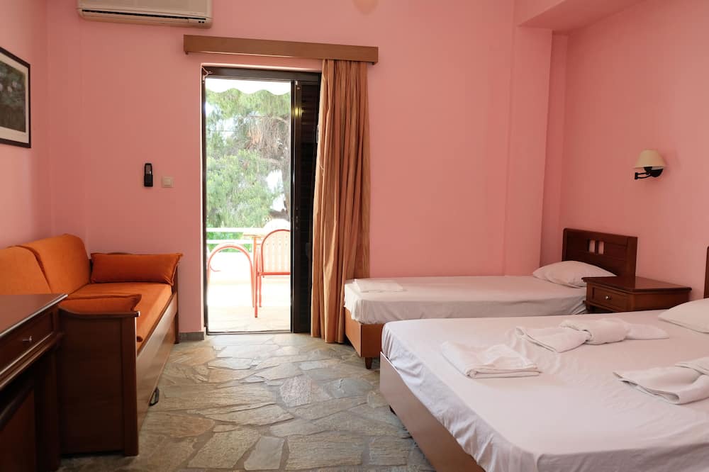 Photo of Bedroom in Rovies