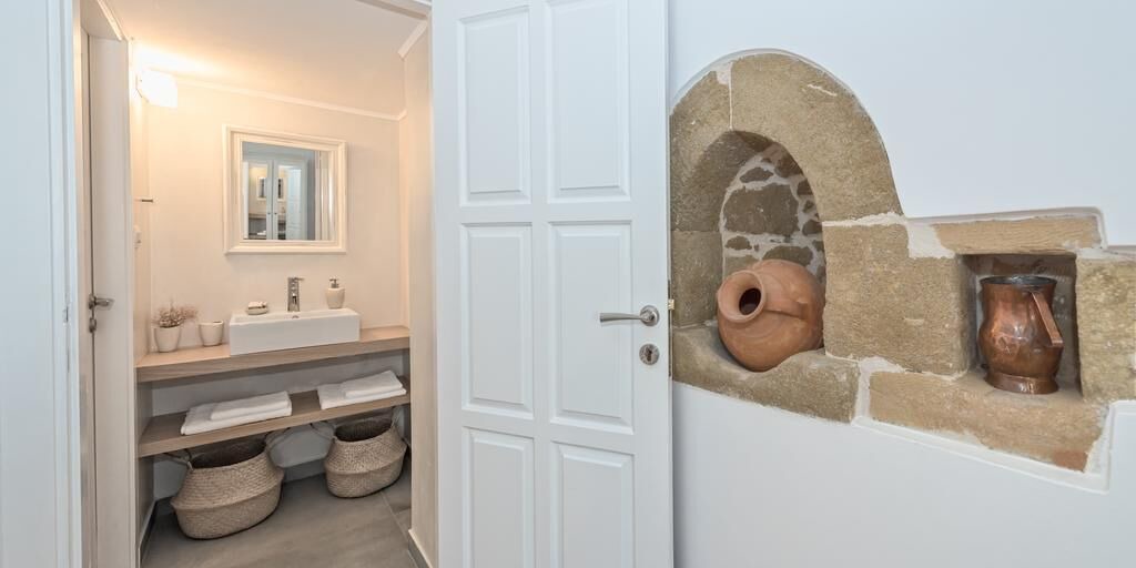 Photo of Bathroom in Spilia