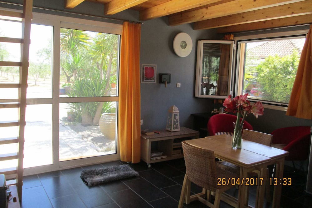 Photo of Livingroom in Messini