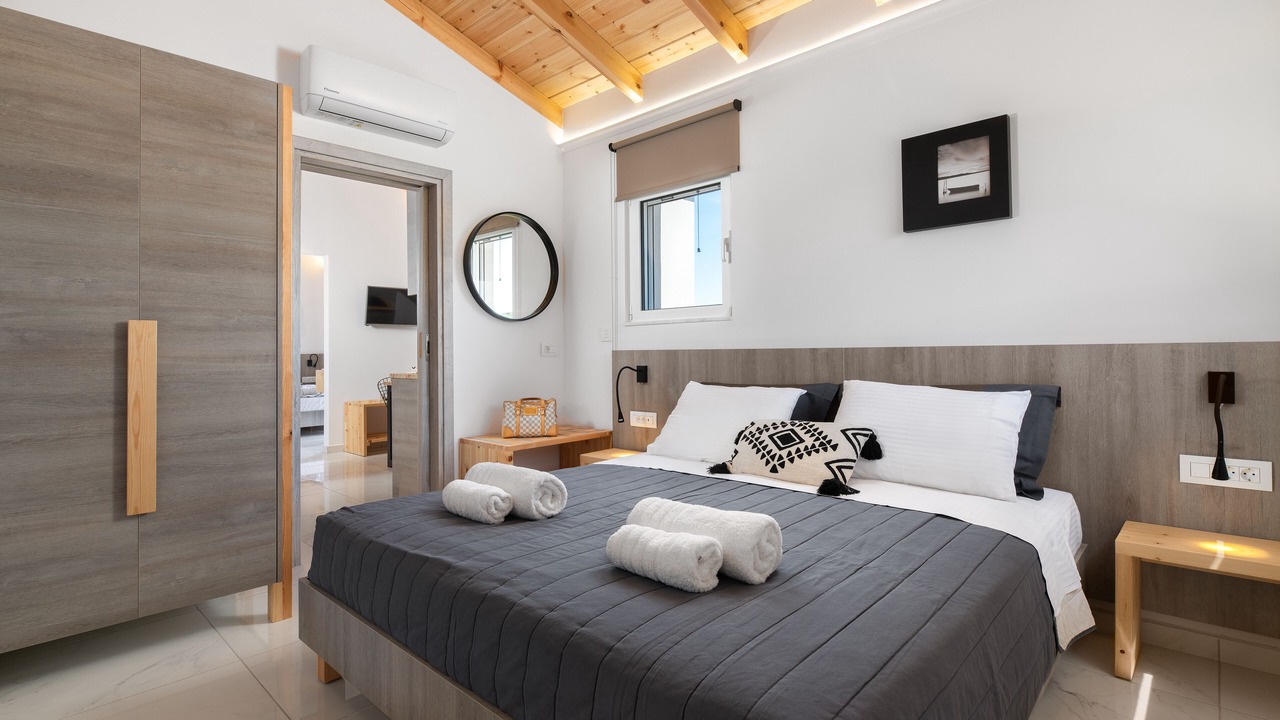 Photo of Bedroom in Petaloudes