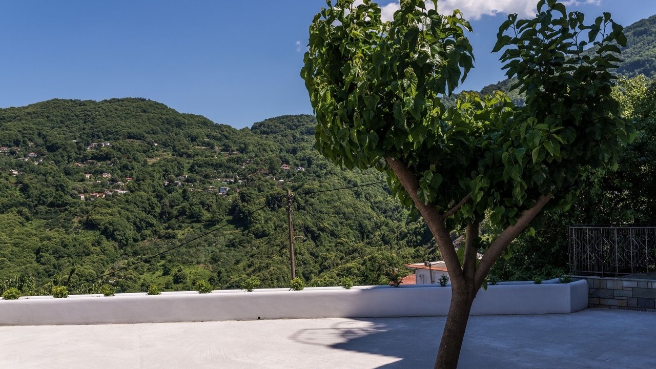 Photo of Outdoor in Makrirrakhi