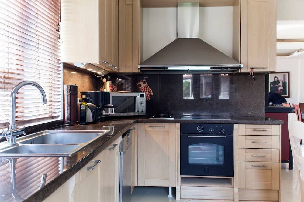 Photo of Kitchen in Katalagari Village