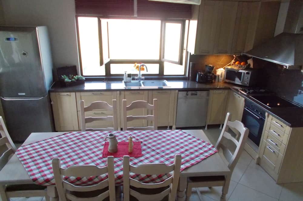 Photo of Kitchen in Katalagari Village