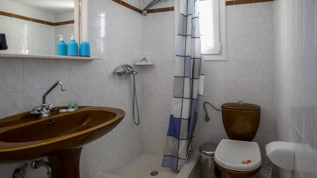 Photo of Bathroom in Kounopetra