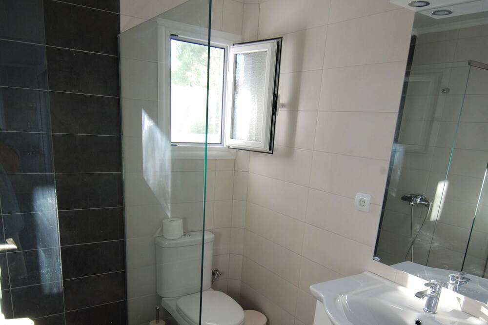 Photo of Bathroom in Nea Peramos