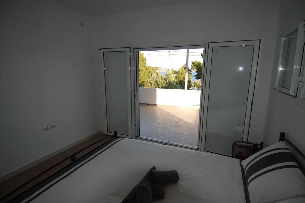Photo of Bedroom in Nea Peramos