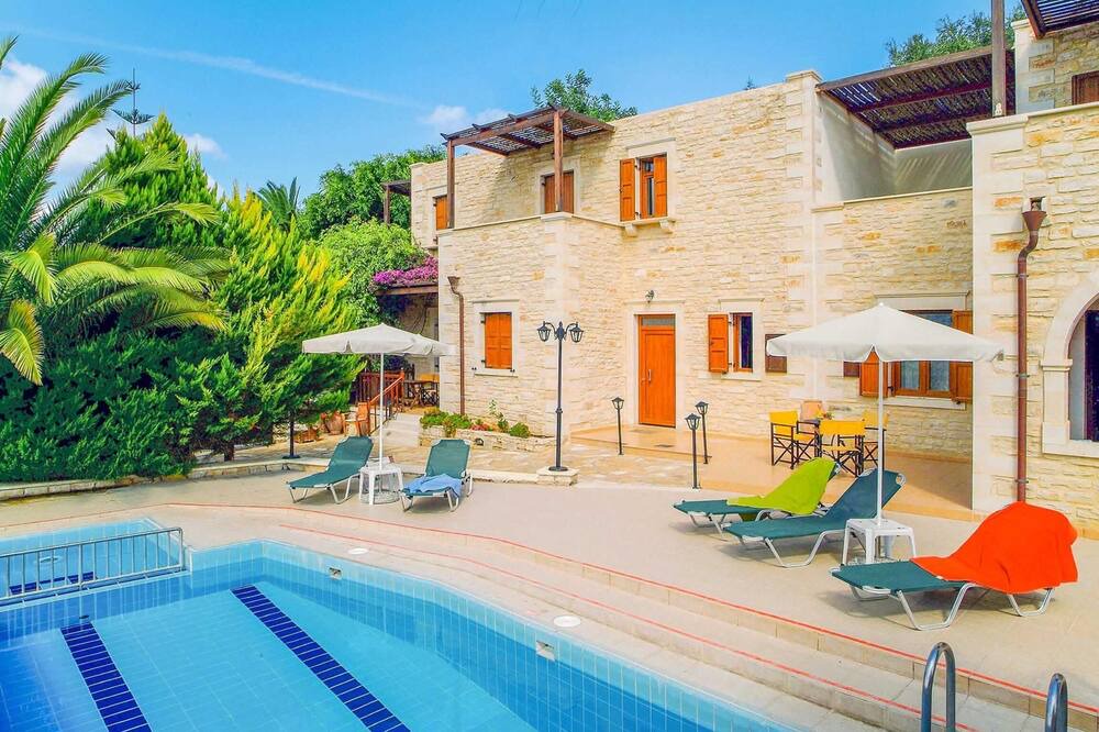 Photo of Outdoor in Asteri