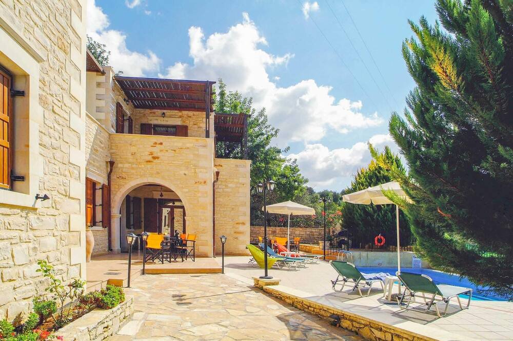 Photo of Outdoor in Asteri