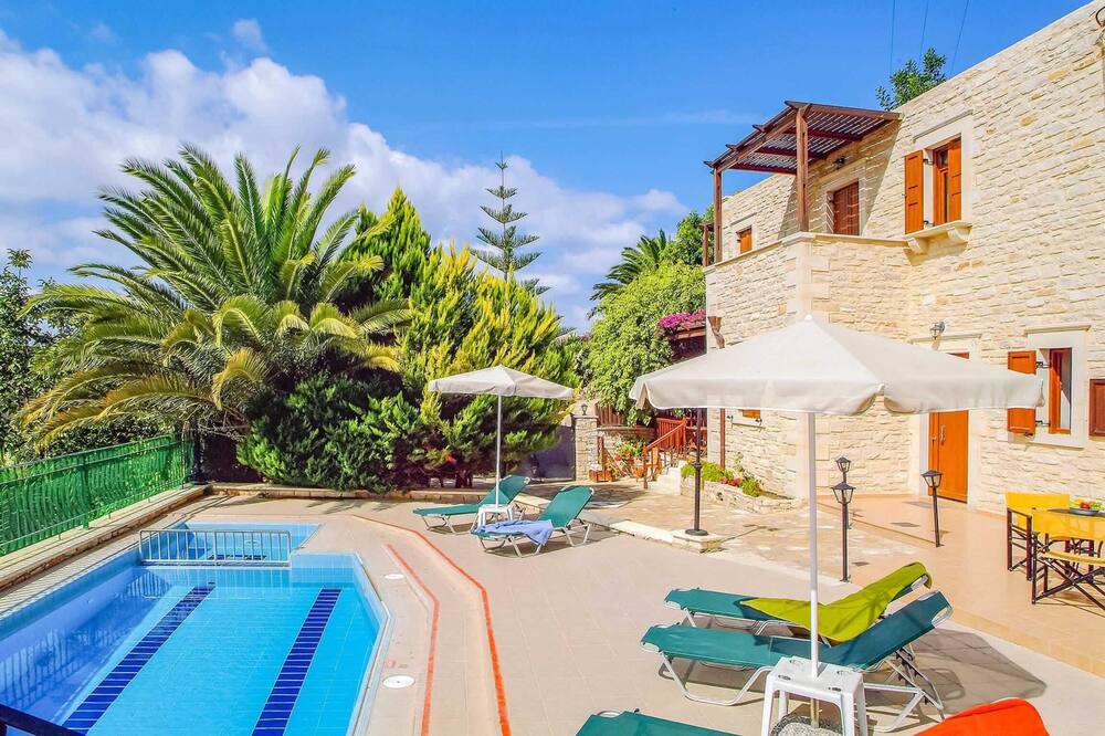 Photo of Outdoor in Asteri