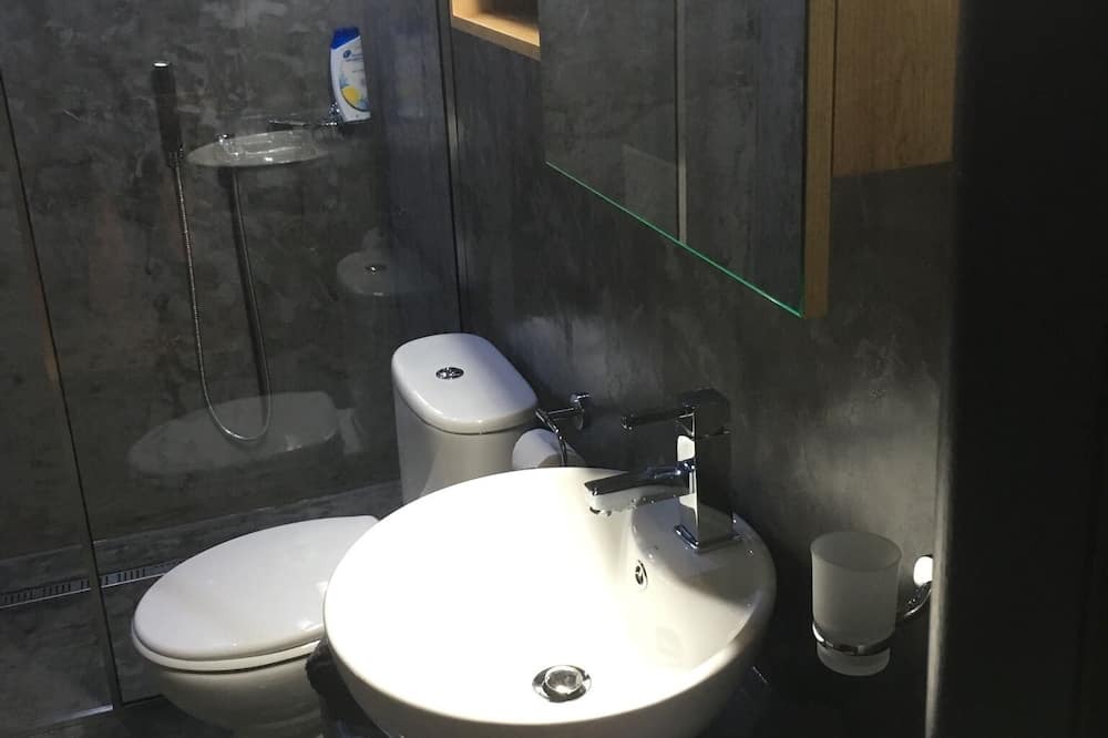 Photo of Bathroom in Alexandroupoli