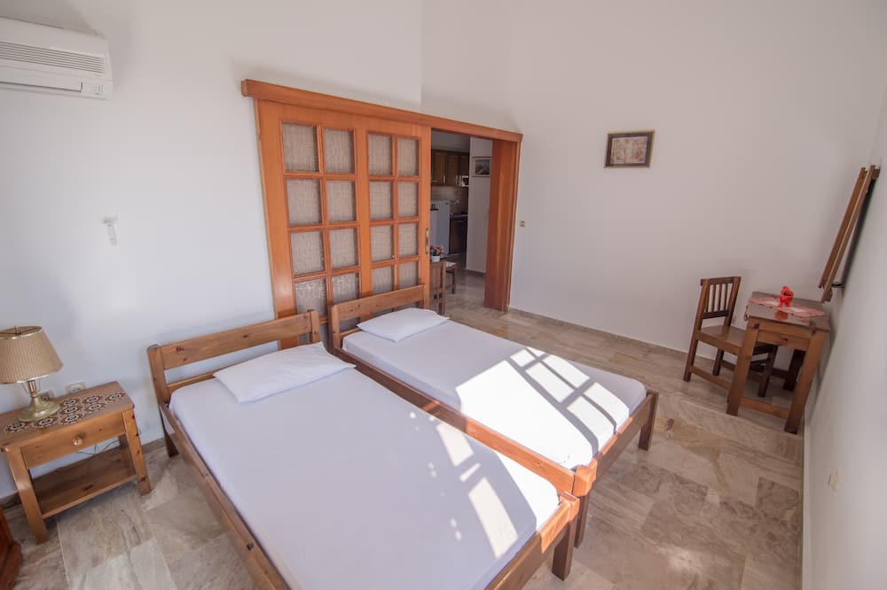 Photo of Bedroom in Poros