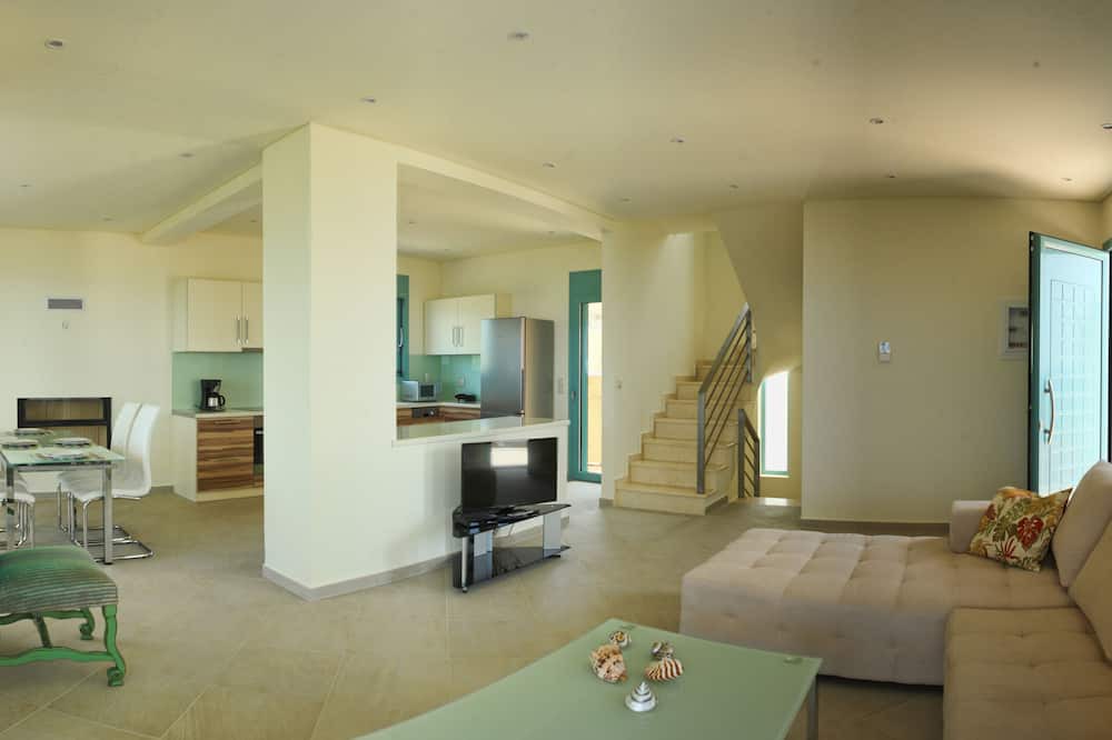 Photo of Livingroom in Plomari