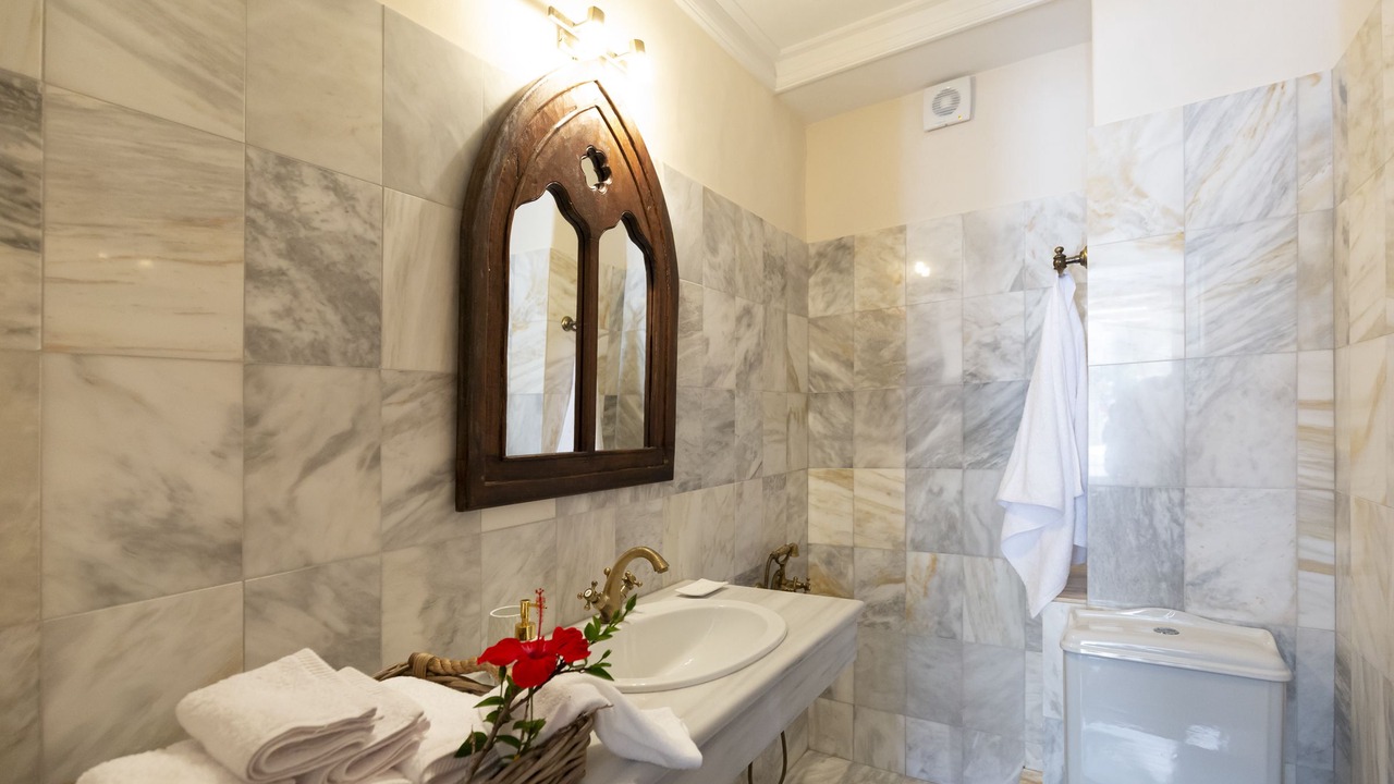Photo of Bathroom in Agios Konstantinos