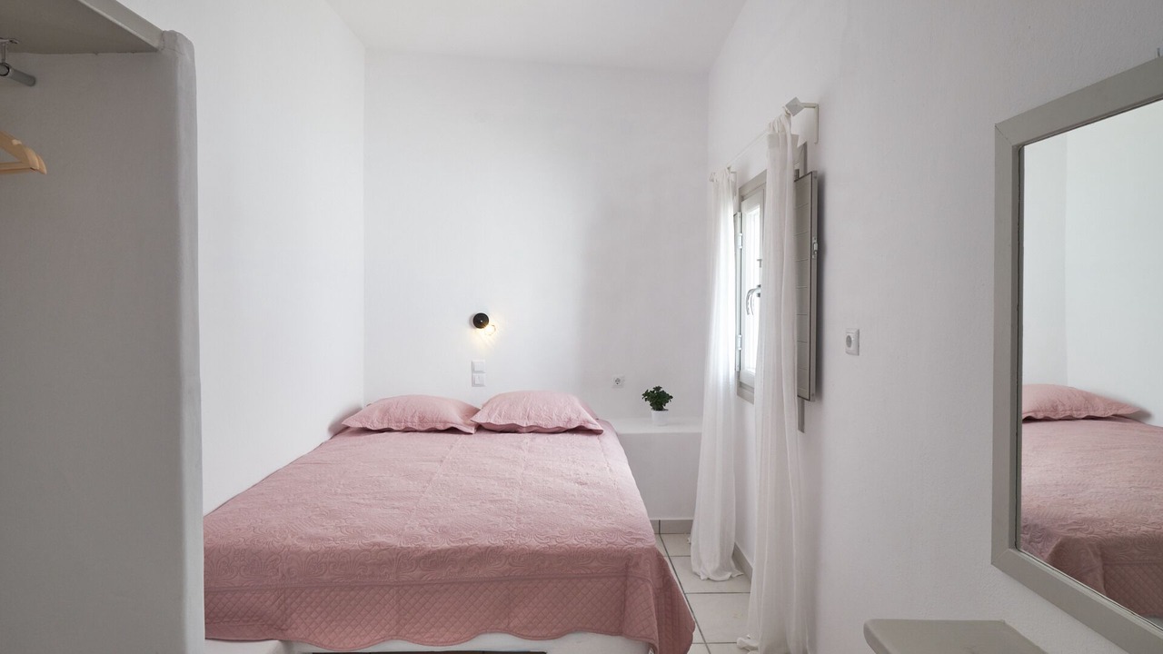 Photo of Bedroom in Kostos