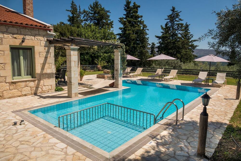 Photo of Outdoor in Filippos