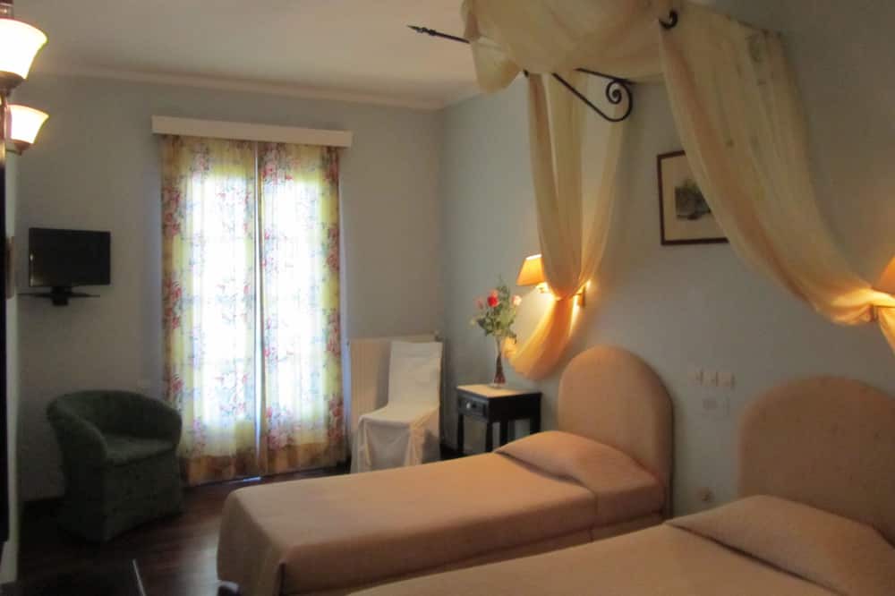 Photo of Bedroom in Pelekas