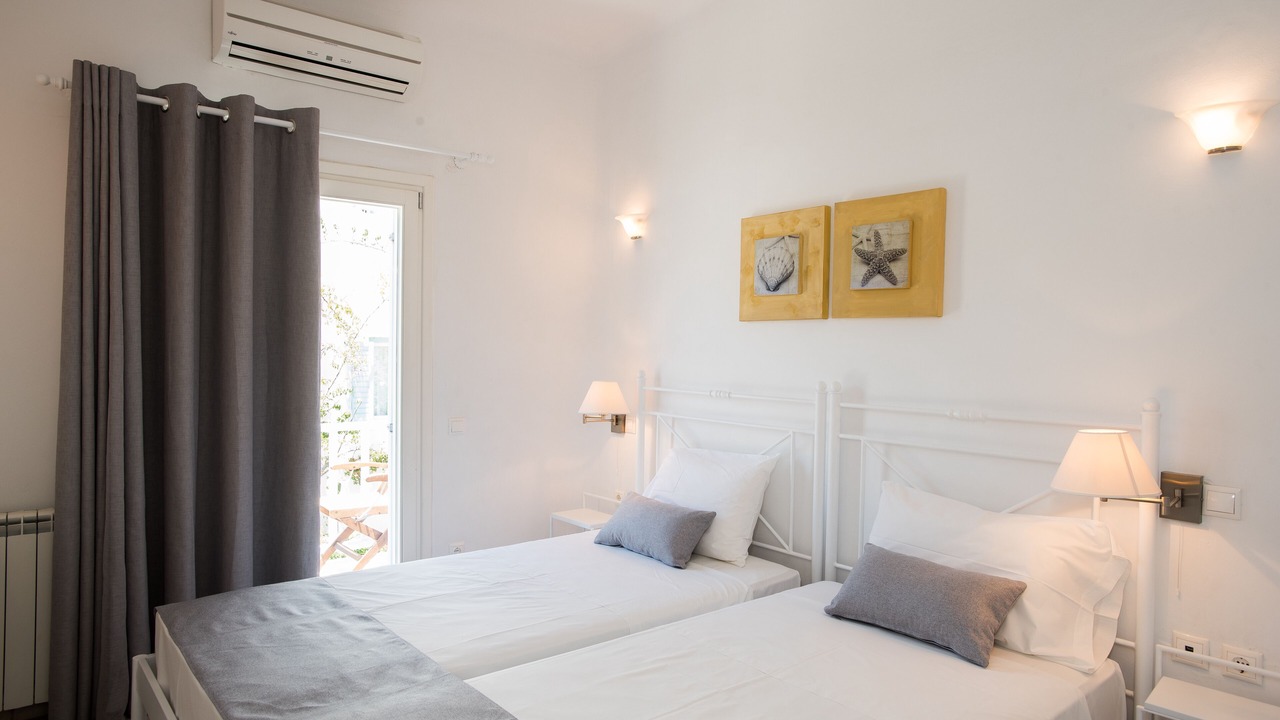 Photo of Bedroom in Platis Gialos