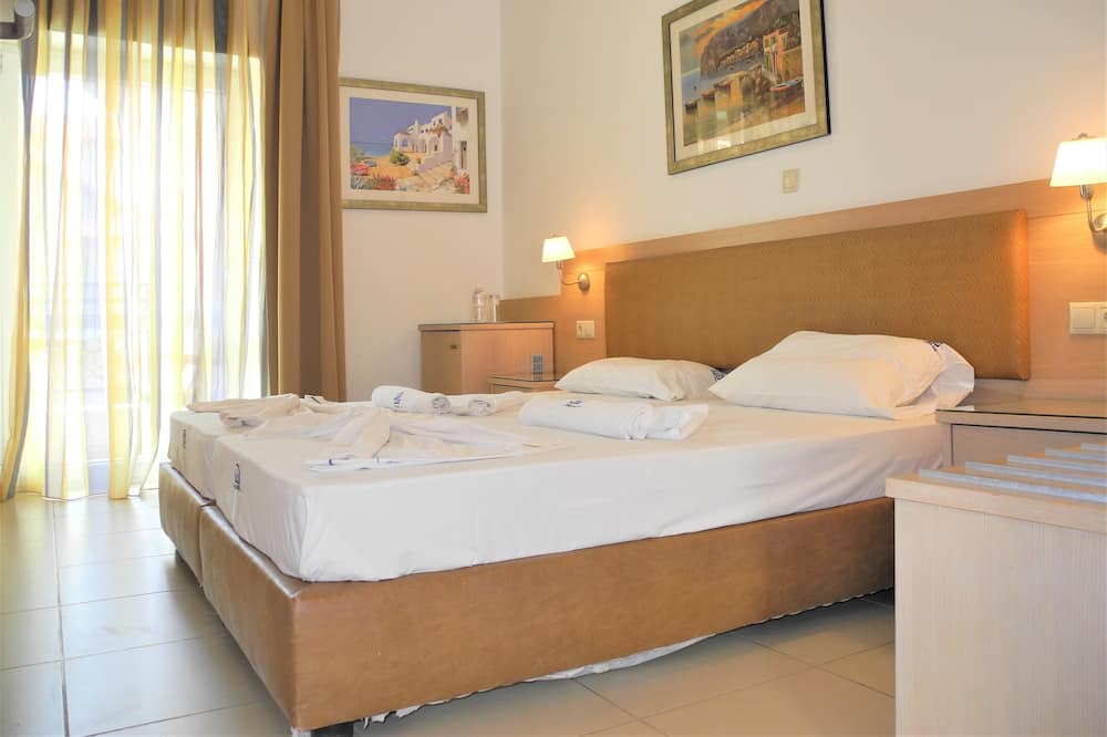 Photo of Bedroom in Kokinos Pirgos