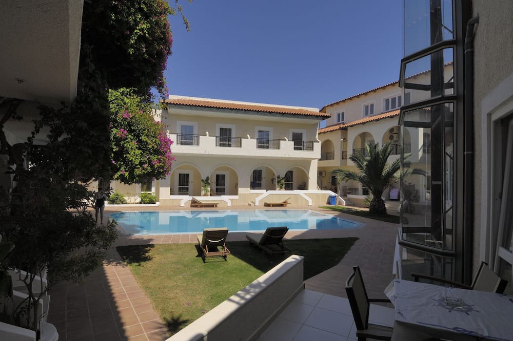 Photo of Outdoor in Kokinos Pirgos
