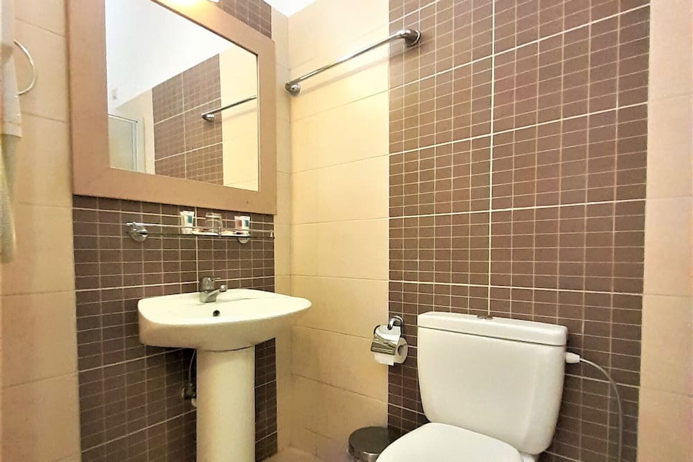 Photo of Bathroom in Kokinos Pirgos