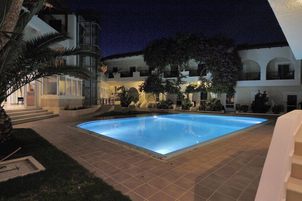 Photo of Outdoor in Kokinos Pirgos