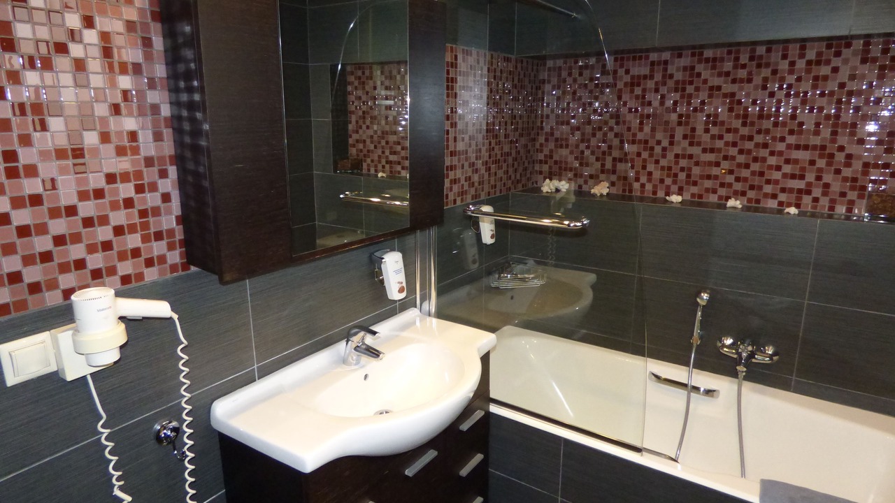 Photo of Bathroom in Khalandrion