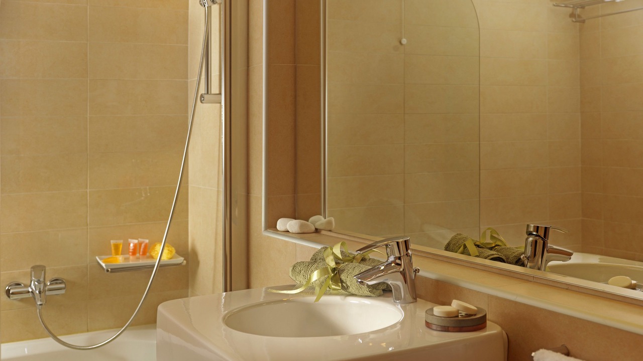 Photo of Bathroom in Elefsina
