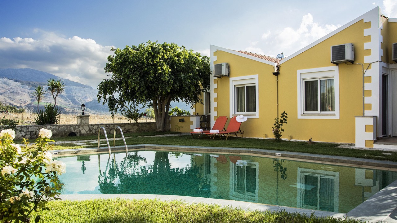 Photo of Outdoor in Exopoli
