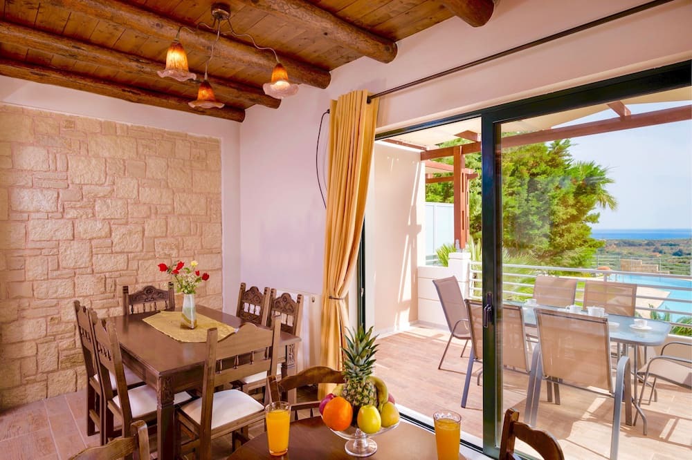 Photo of Patio Balcony in Platanias