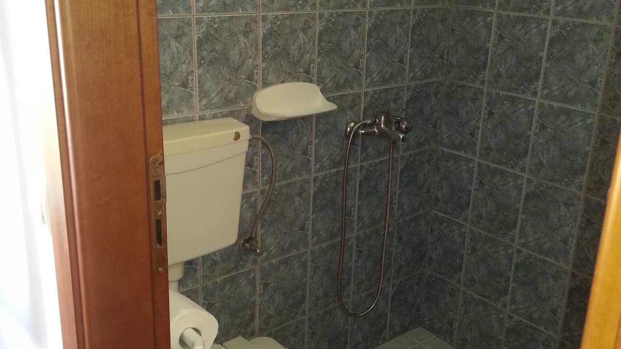 Photo of Bathroom in Vori