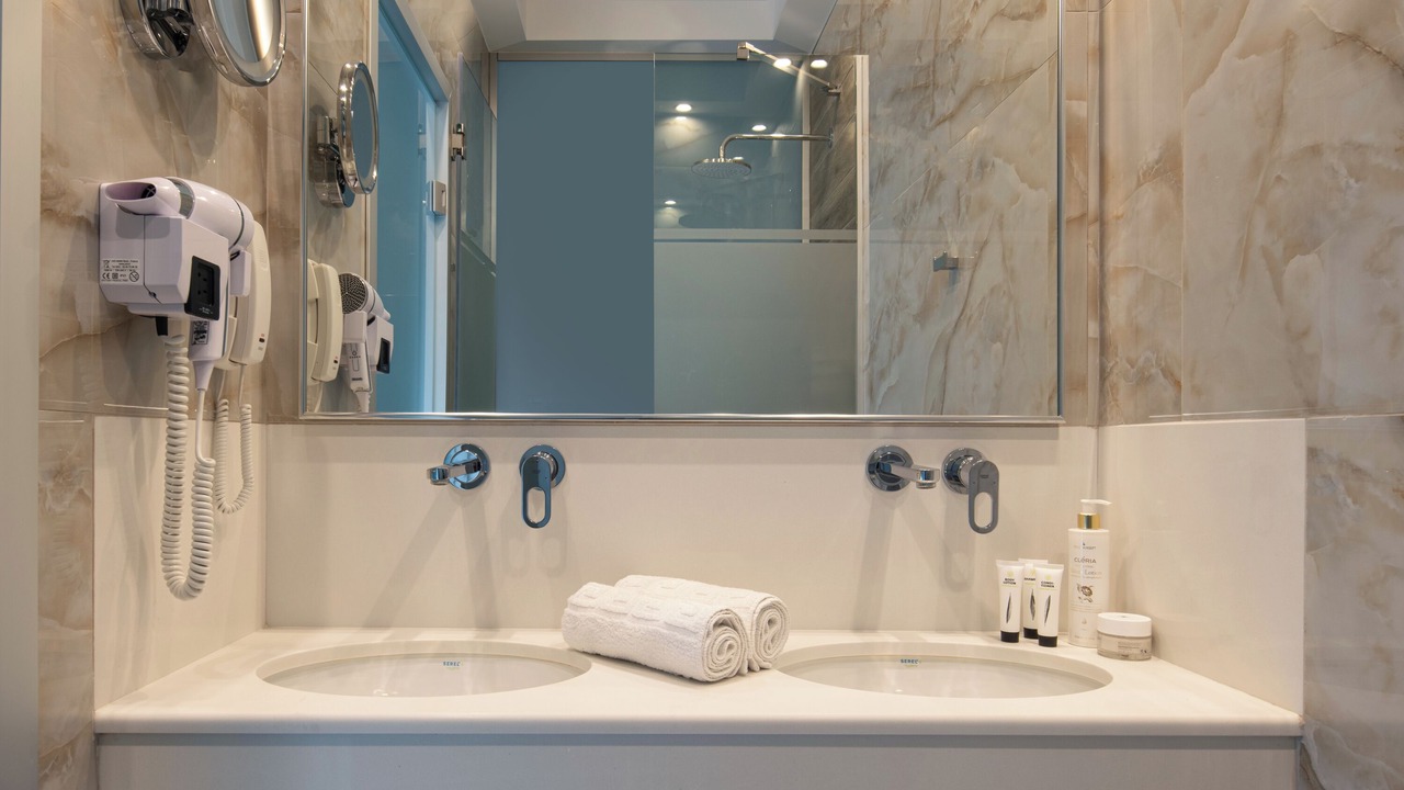 Photo of Bathroom in Metamorfosi