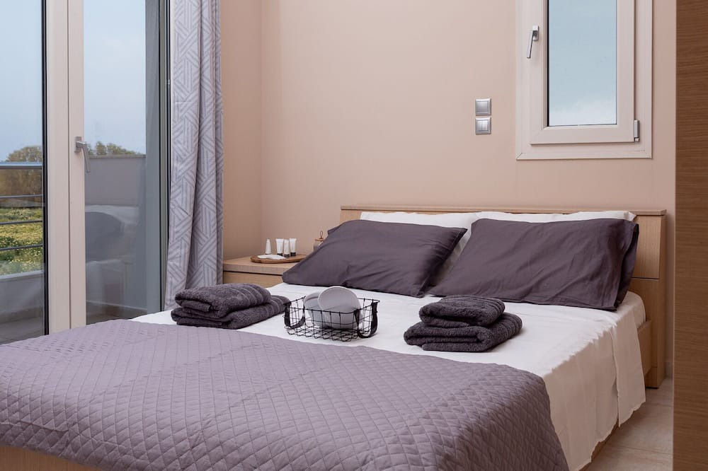 Photo of Bedroom in Petaloudes