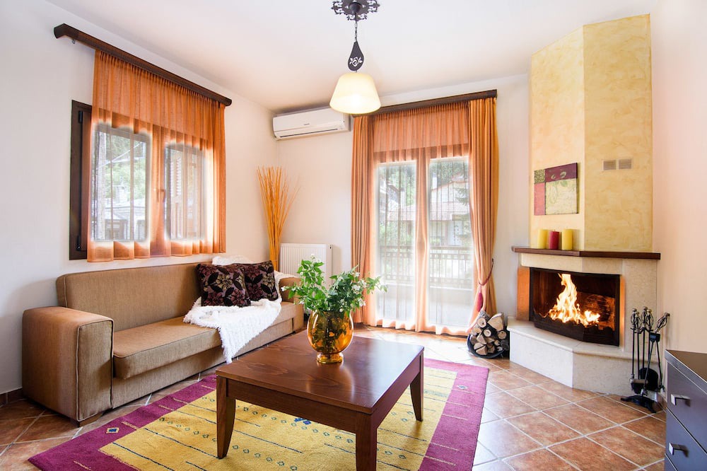 Photo of Livingroom in Elati