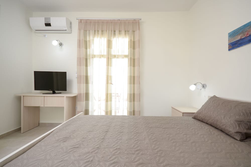 Photo of Bedroom in Mikri Vigla