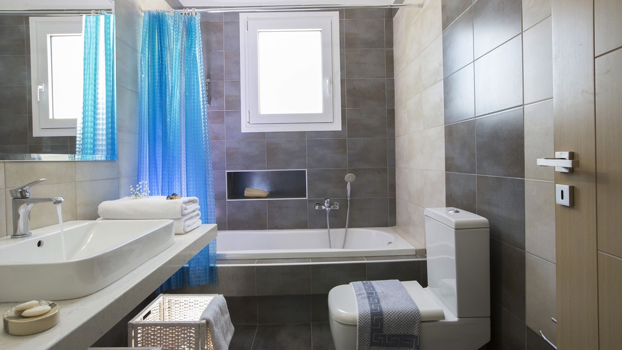 Photo of Bathroom in Apolpaina