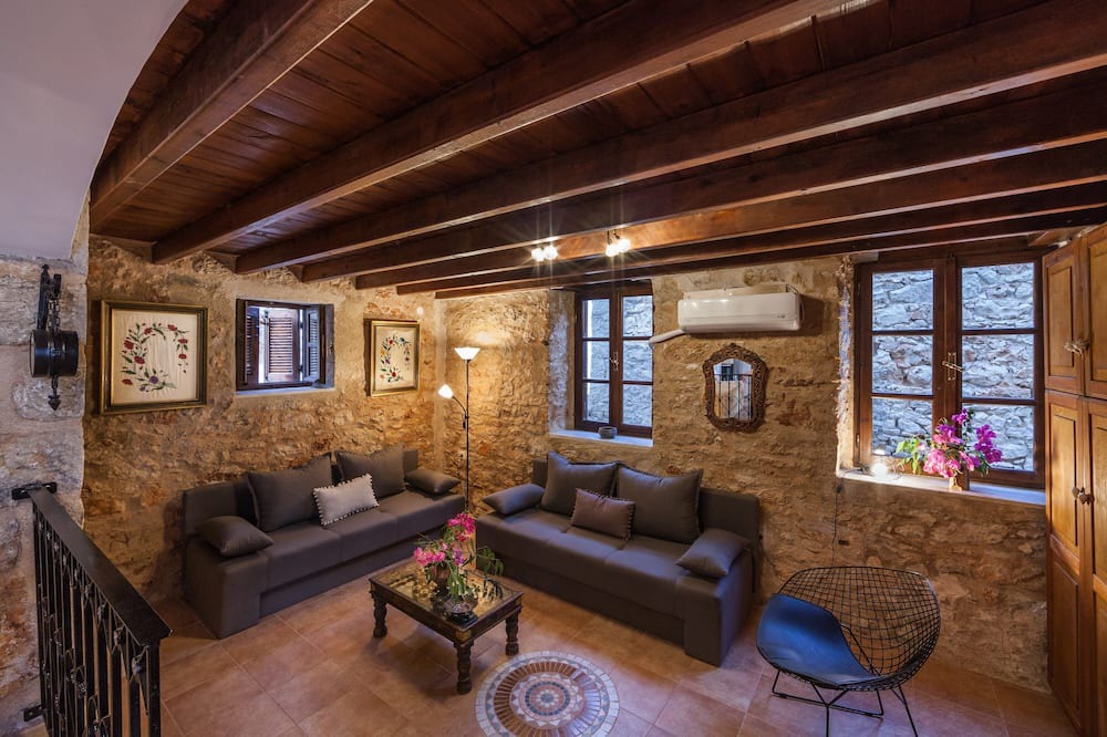 Photo of Livingroom in Halki
