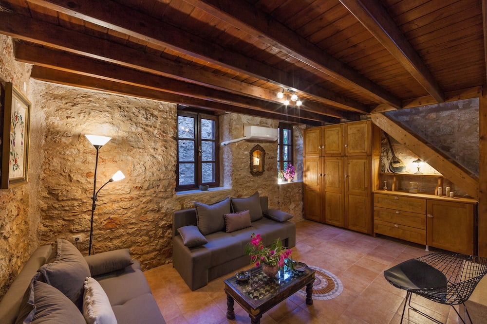 Photo of Livingroom in Halki