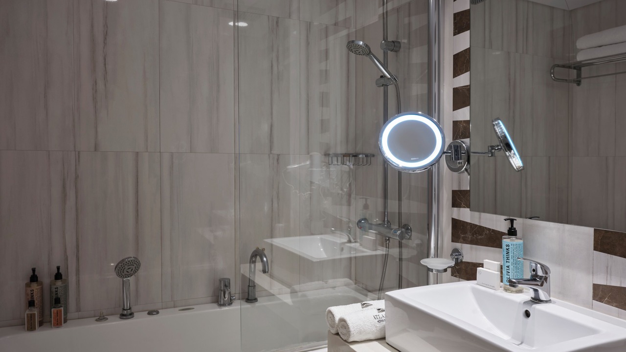 Photo of Bathroom in Analipsi