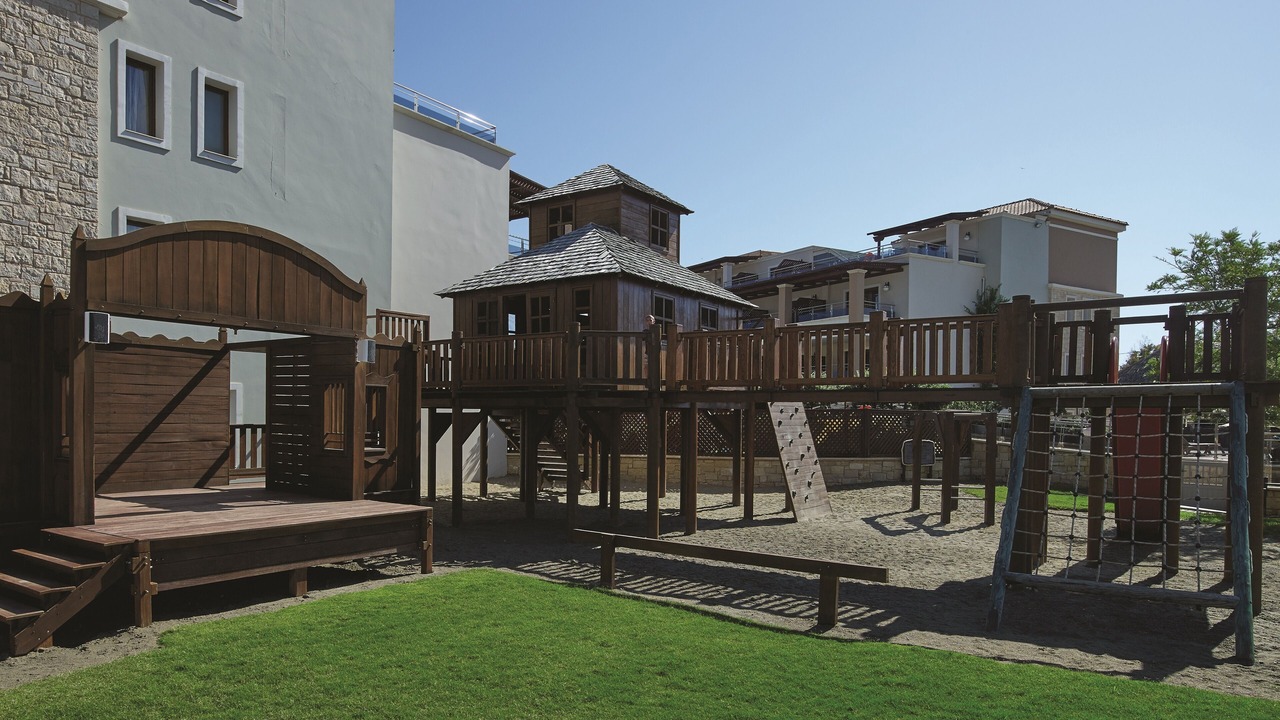 Photo of Outdoor in Analipsi