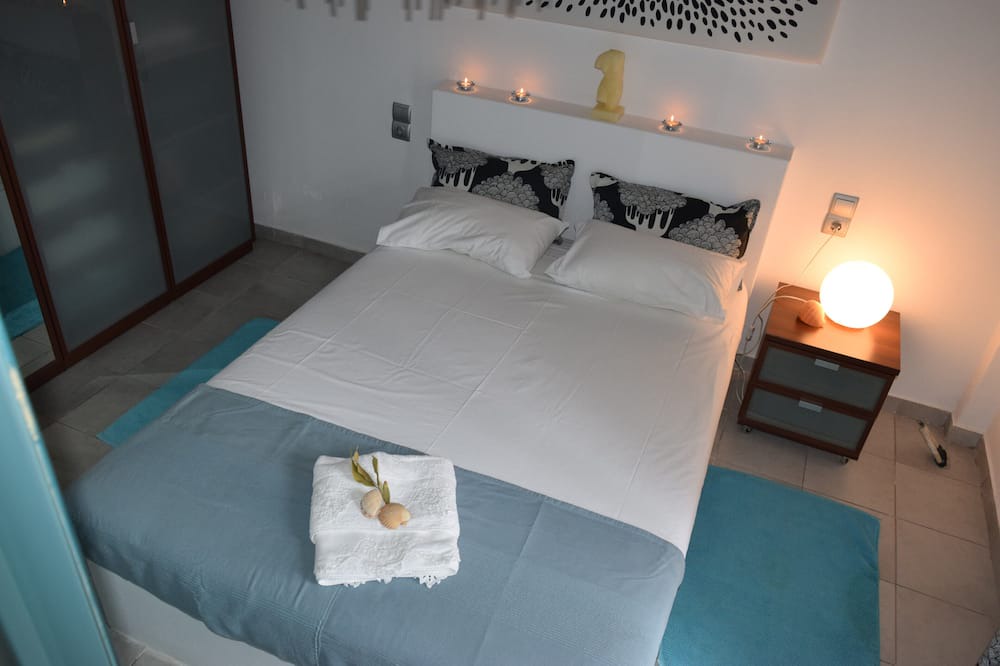 Photo of Bedroom in Ormos Korthiou